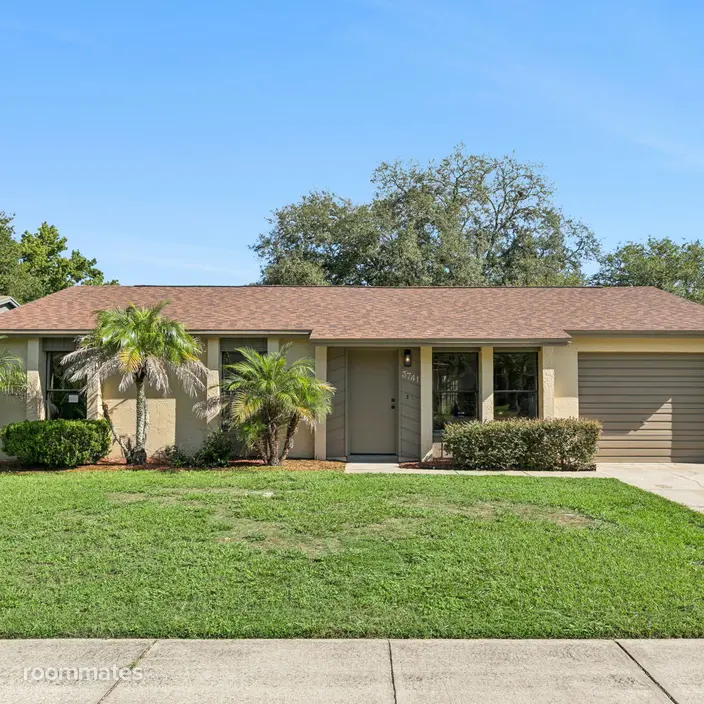 Room for rent in Orlando, FL $1100, house