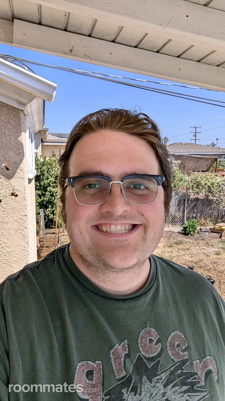Profile photo 6 of 6
