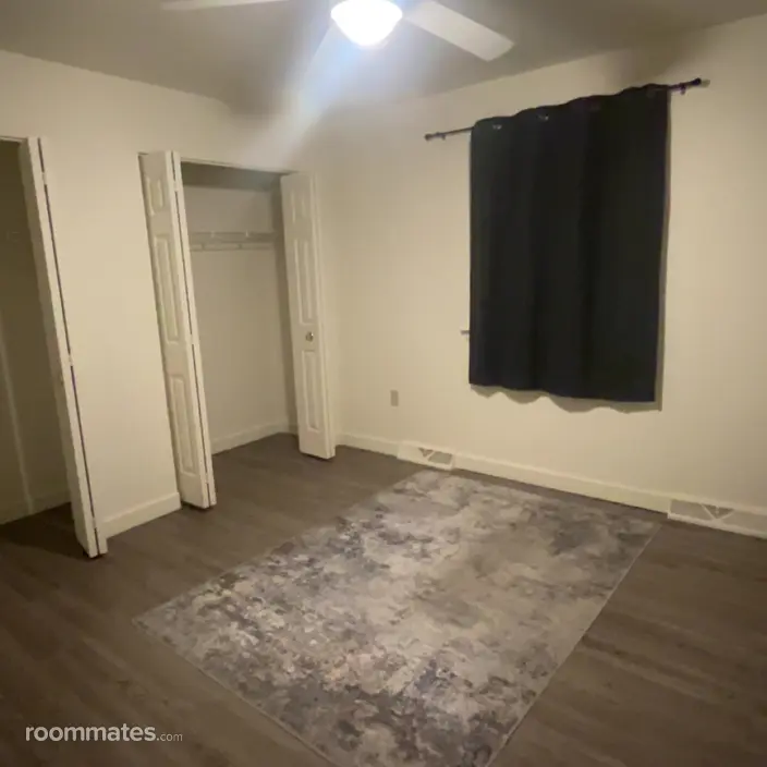 Room for rent in York, PA $950, house