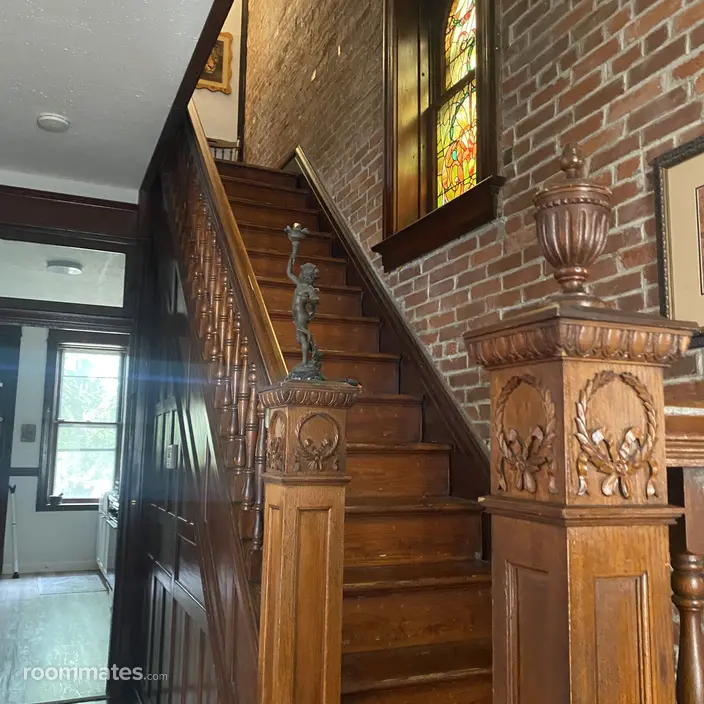 Room for rent in St. Louis, MO $850, house