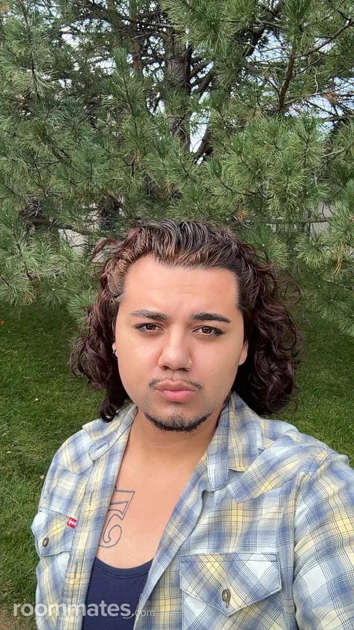 Profile photo 9 of 9