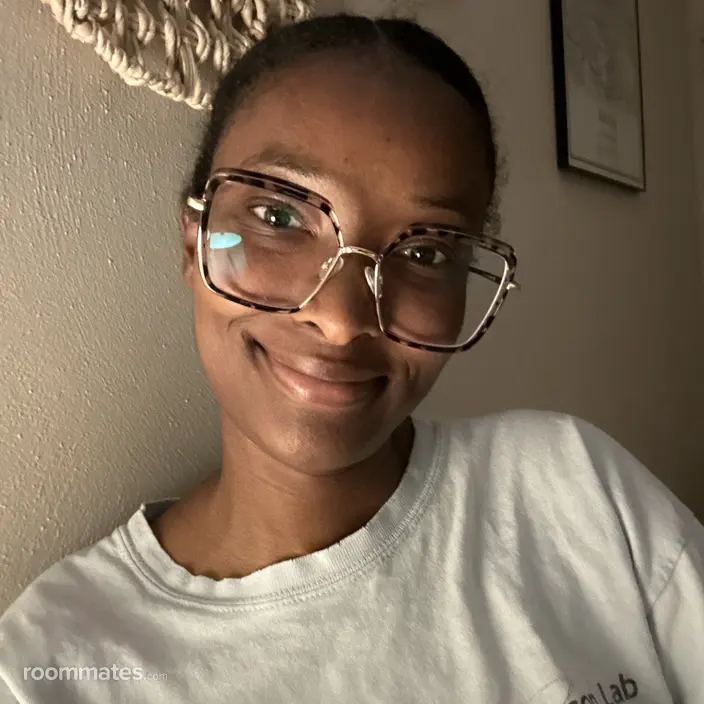 Roommate looking Fredericksburg, VA, $2000