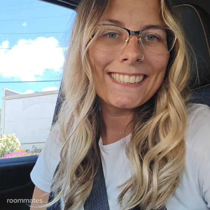 Roommate looking Pensacola, FL, $800