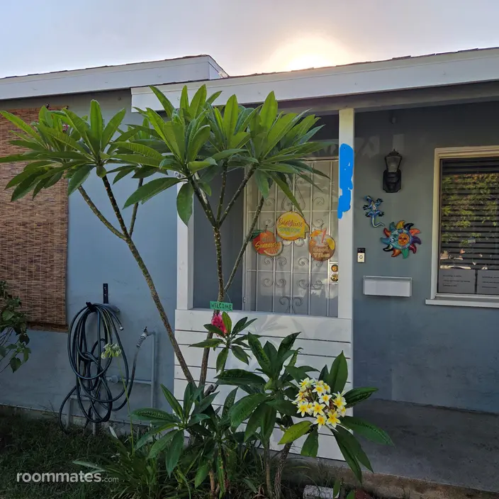 Room for rent in Rialto, CA $900, house