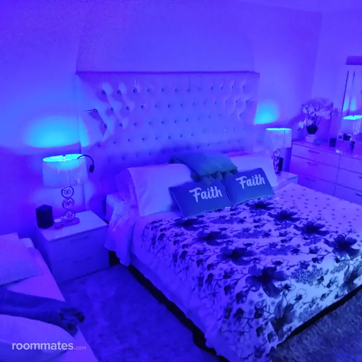 Room for rent in Miami Beach, FL $90, apartment