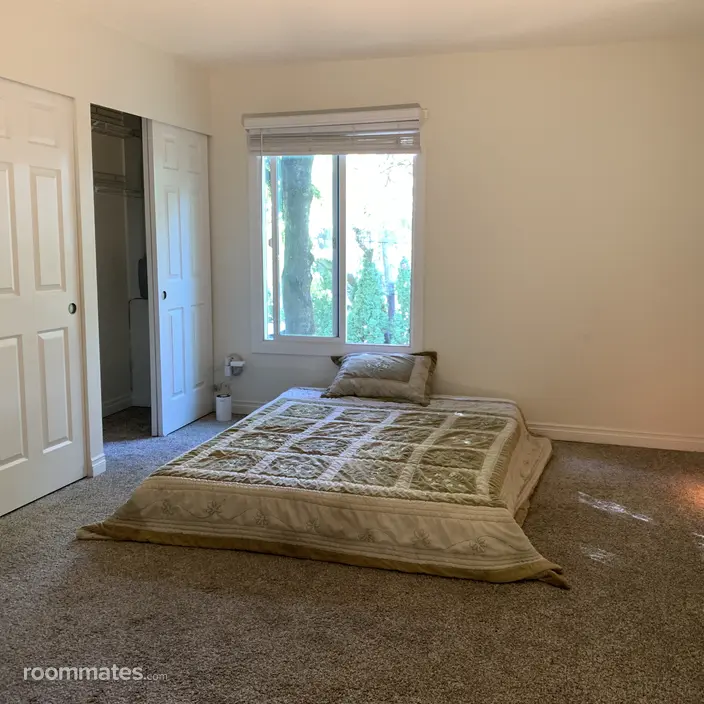 Room for rent in Portland, OR $980, apartment
