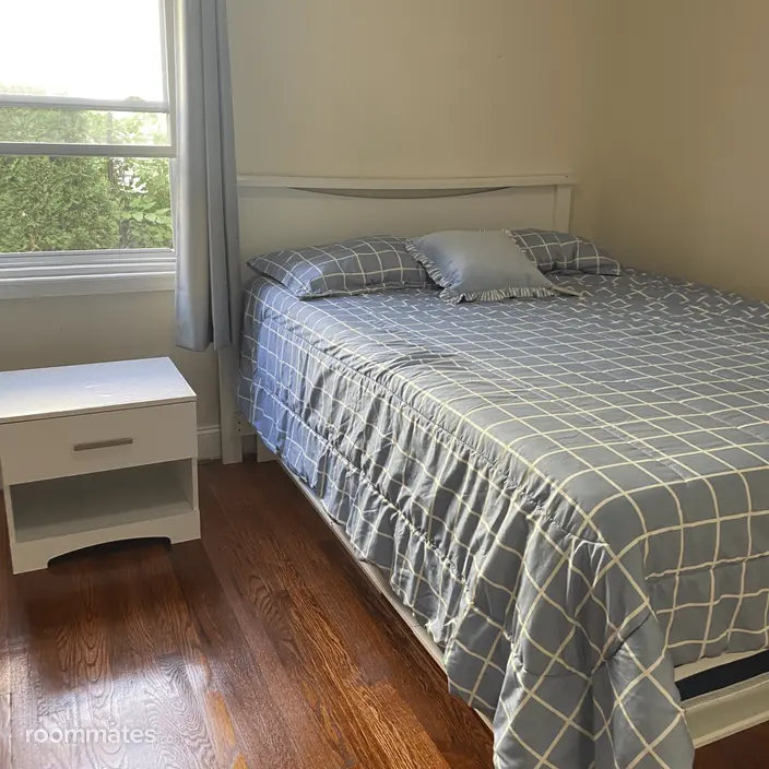 Room for rent in Uniondale, NY $1200, house