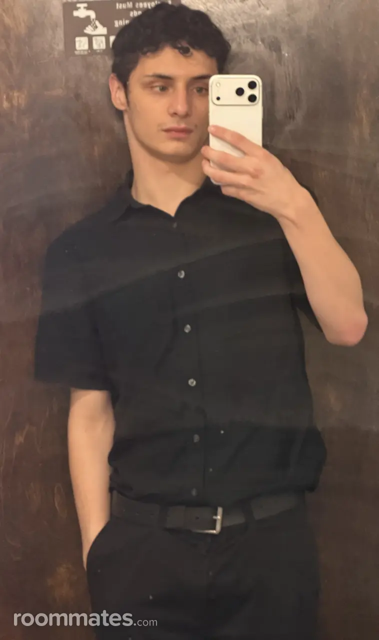Profile photo 2 of 4