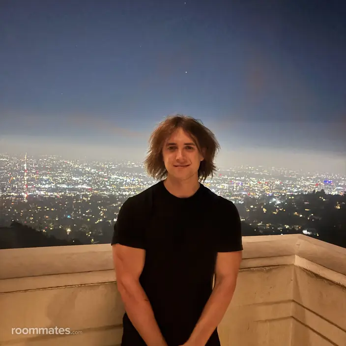 Roommate looking Santa Cruz, CA, $2000