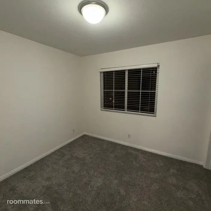 Room for rent in Irvine, CA $1350, townhouse