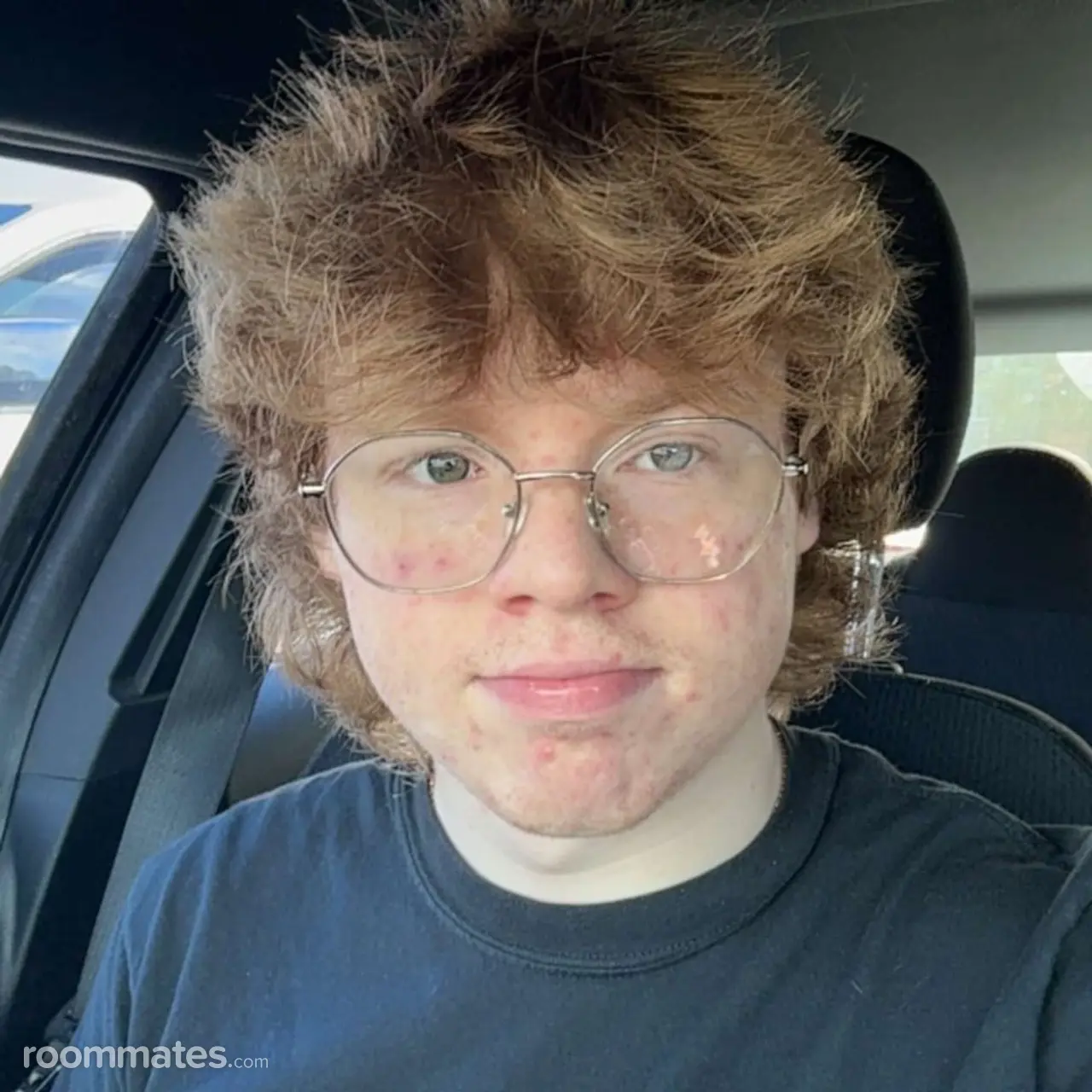 Profile photo 3 of 4