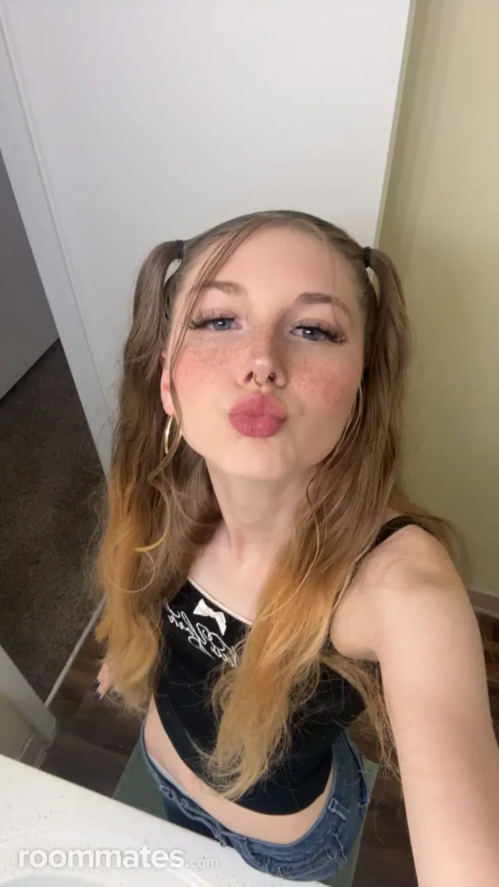Profile photo 3 of 6