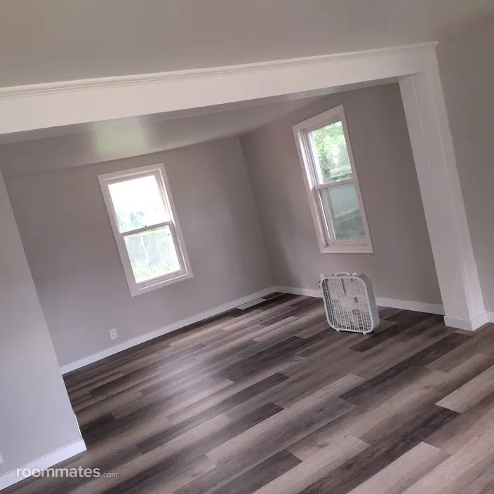 Room for rent in Green Bay, WI $700, house