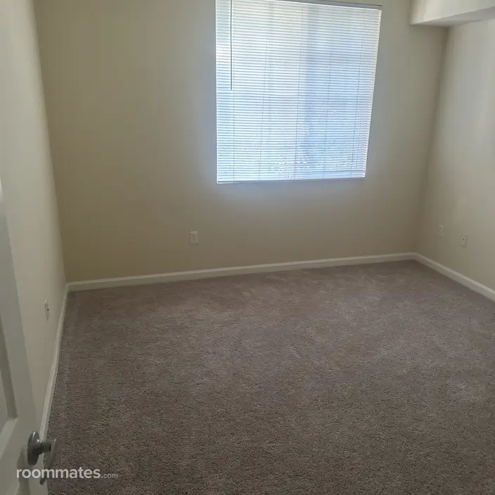 Room for rent in Vallejo, CA $1747, townhouse