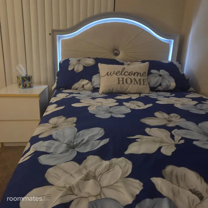 Room for rent in Port St. Lucie, FL $800, house