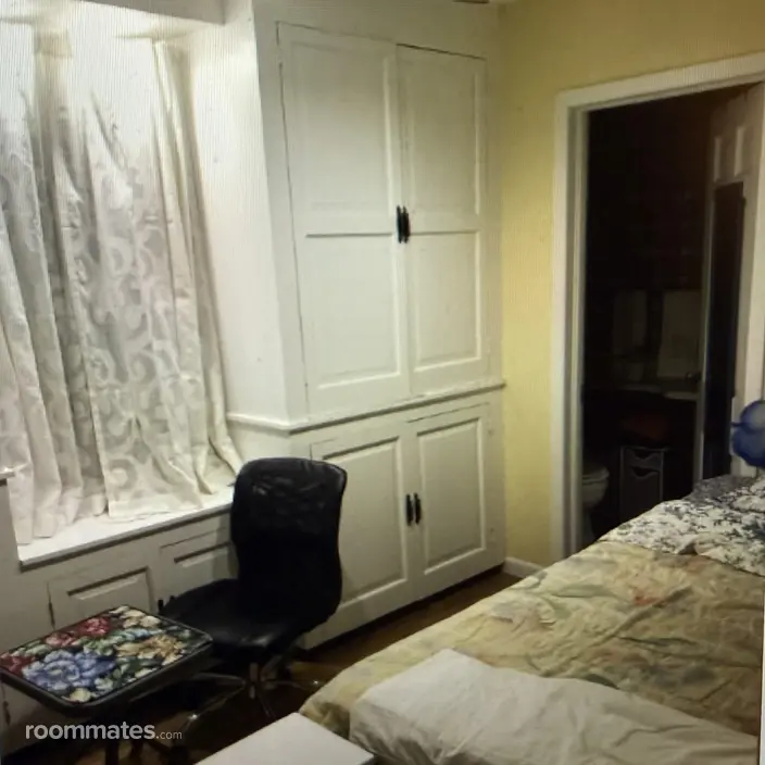 Room for rent in Scarsdale, NY $700, house