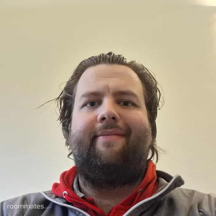 Roommate looking La Crosse, WI, $700