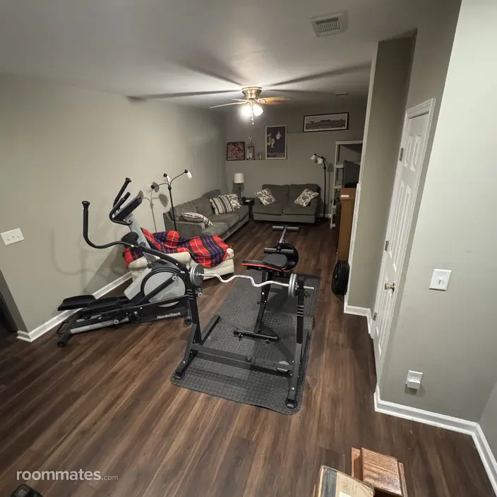 Room for rent in Cumming, GA $1500, house