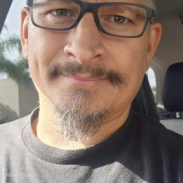 Roommate looking Norwalk, CA, $1200