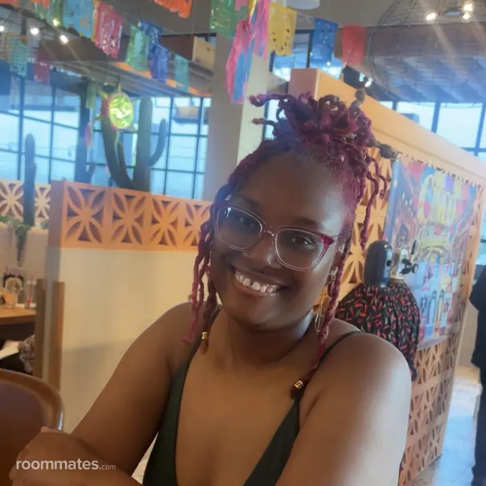 Roommate looking Keller, TX, $1000