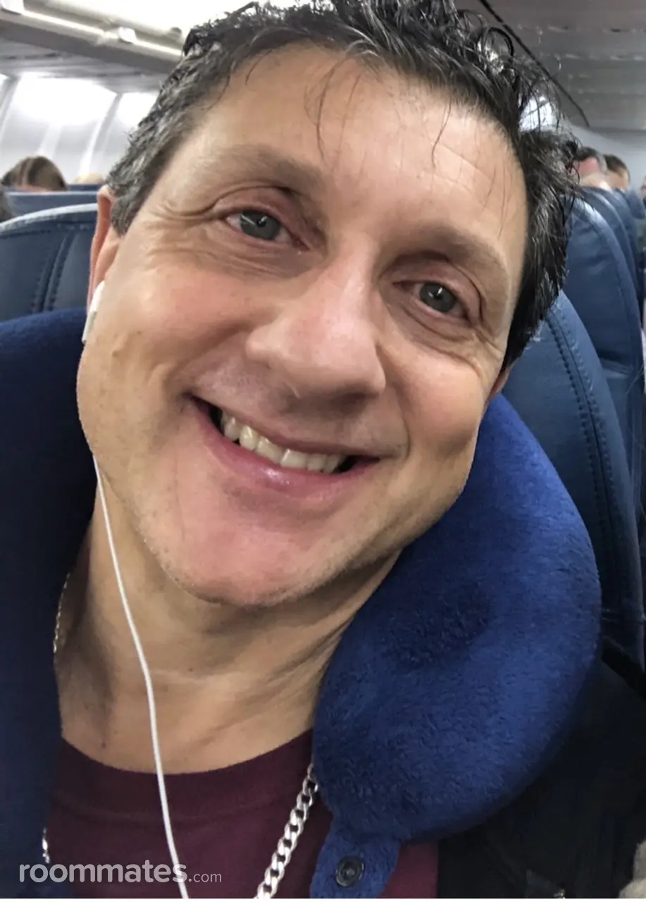 Profile photo 3 of 4