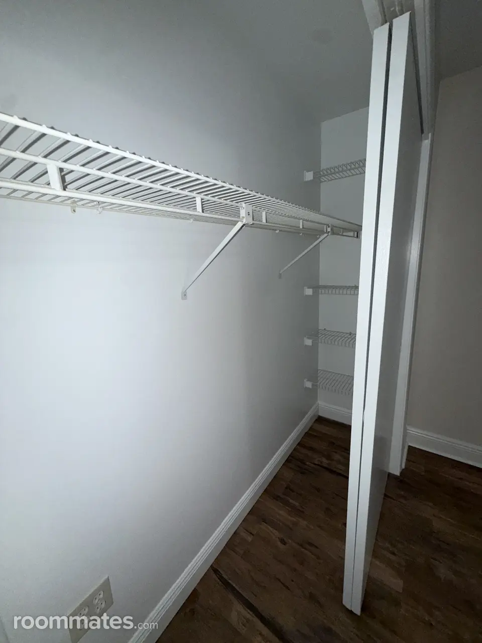 Profile photo 6 of 11