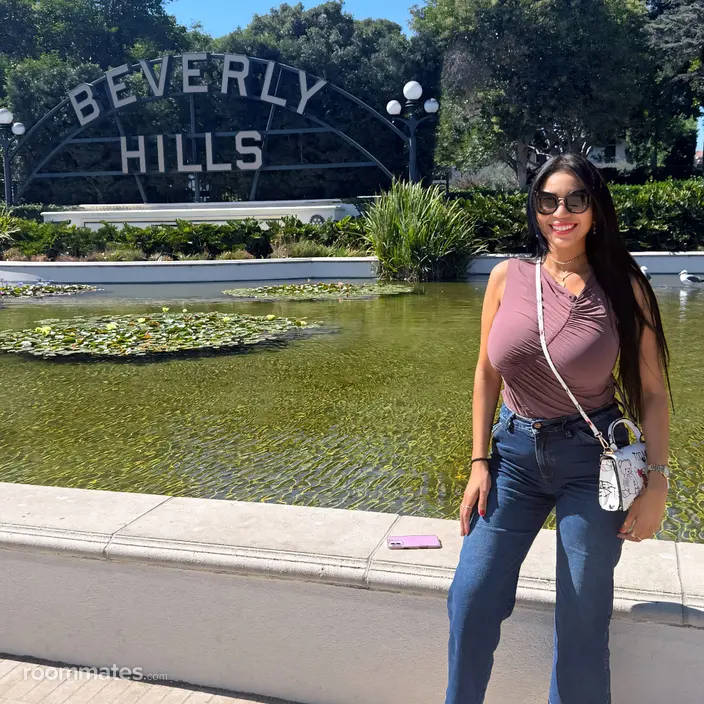Roommate looking Cypress, CA, $1100
