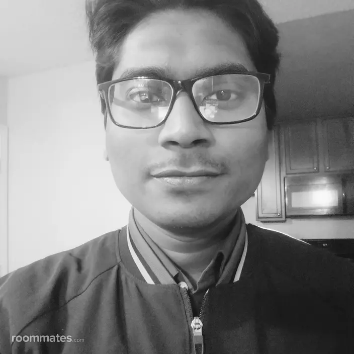 Roommate looking Fullerton, CA, $1000