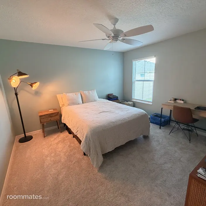 Room for rent in Okahumpka, FL $1150, house