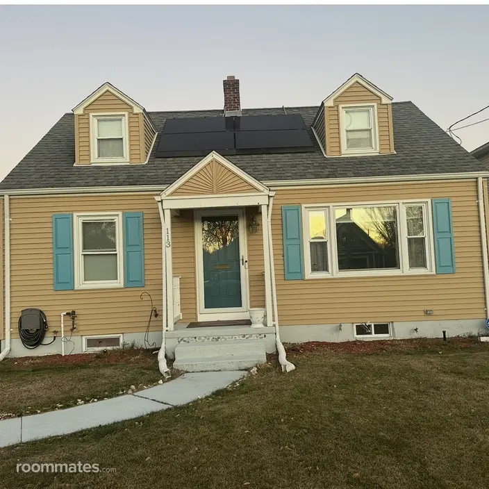 Room for rent in Springfield, MA $1000, house