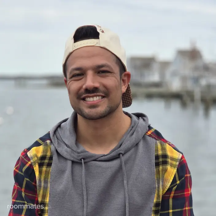 Roommate looking Alexandria, VA, $1400