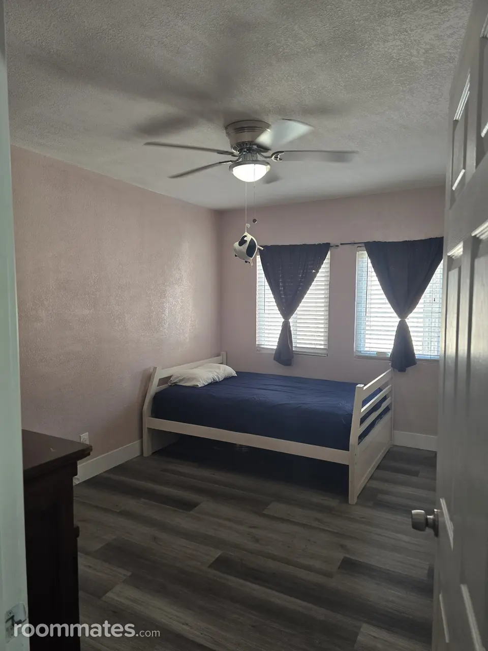 Profile photo 3 of 5