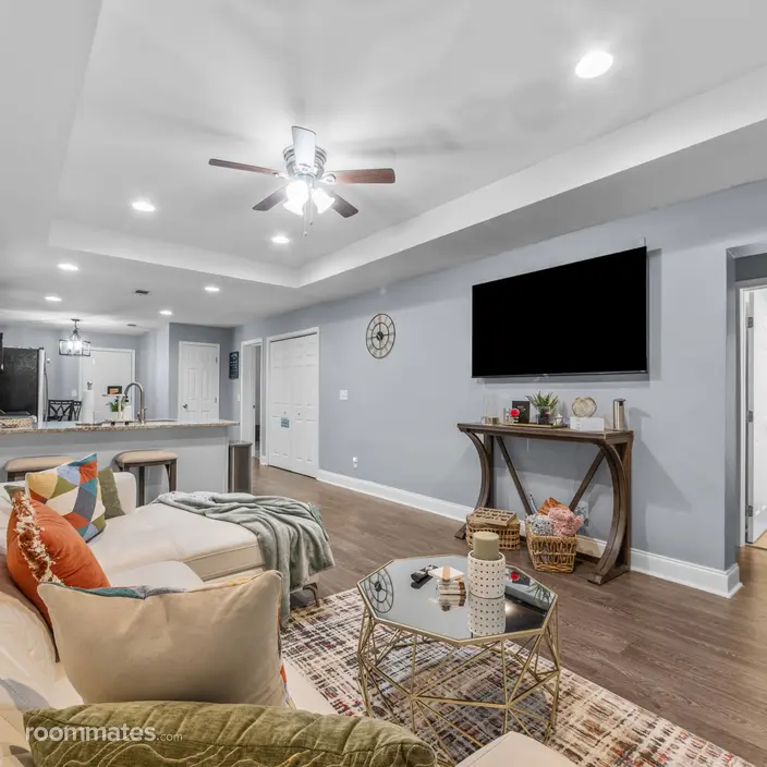 Room for rent in Atlanta, GA $850, house