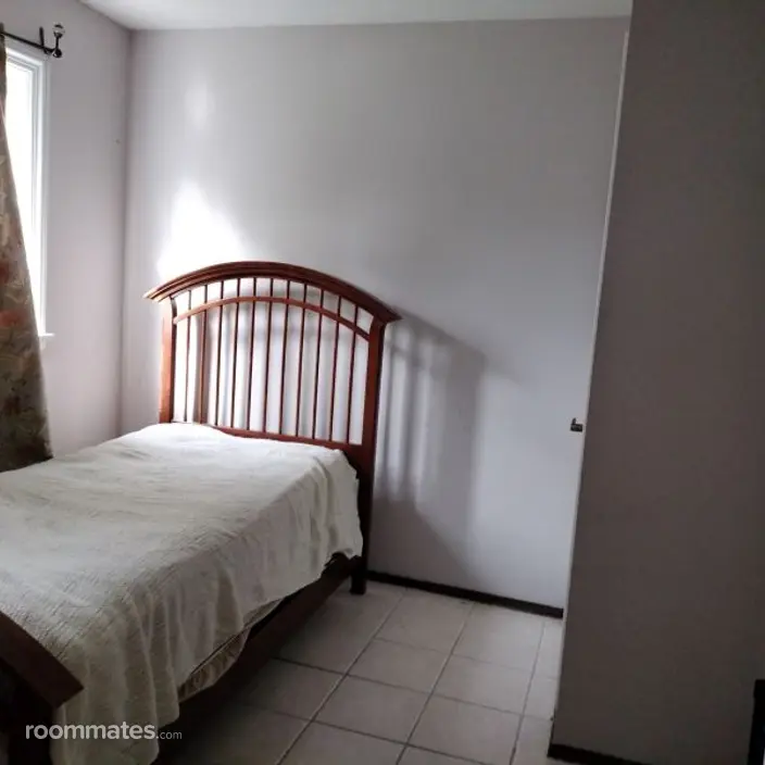 Room for rent in Elmwood Park, NJ $900, house