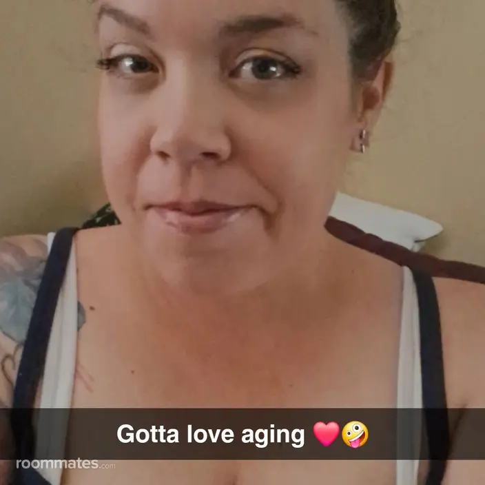 Roommate looking Murrieta, CA, $1000
