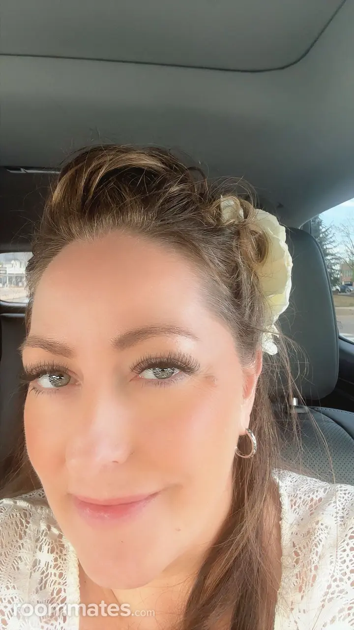 Profile photo 11 of 11