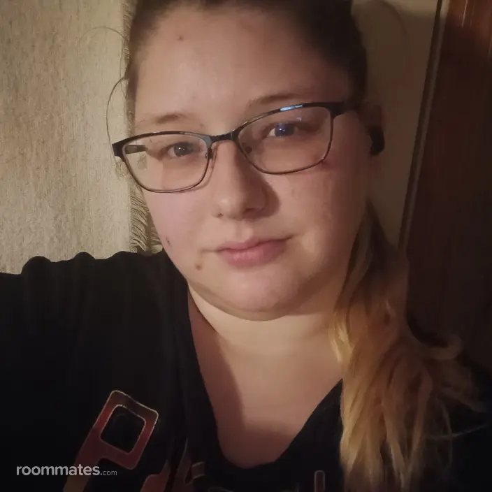 Roommate looking Chippewa Falls, WI, $500