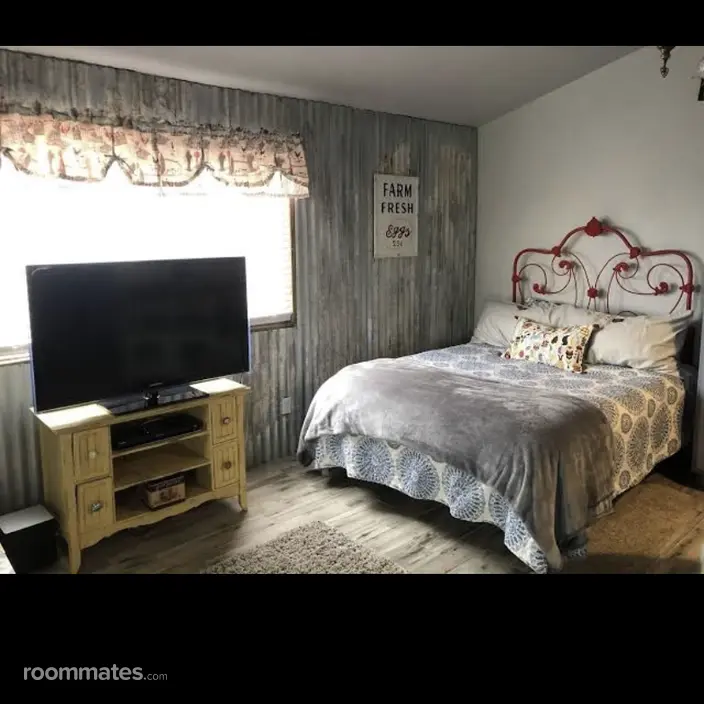 Room for rent in Tooele, UT $1800, house