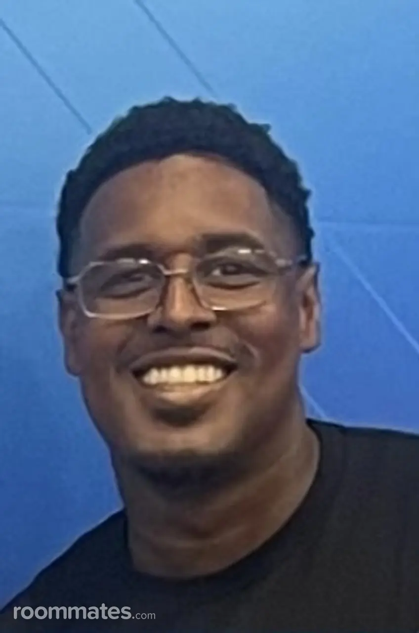 Profile photo 3 of 3