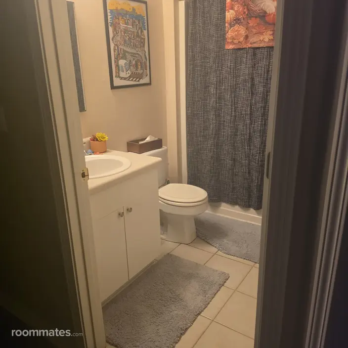 Room for rent in Niceville, FL $850, house