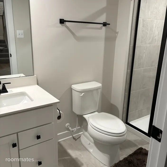 Room for rent in Fort Washington, MD $1200, house