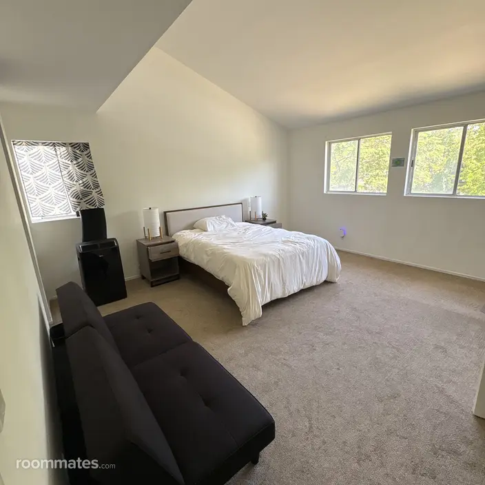Room for rent in Los Angeles, CA $1725, house