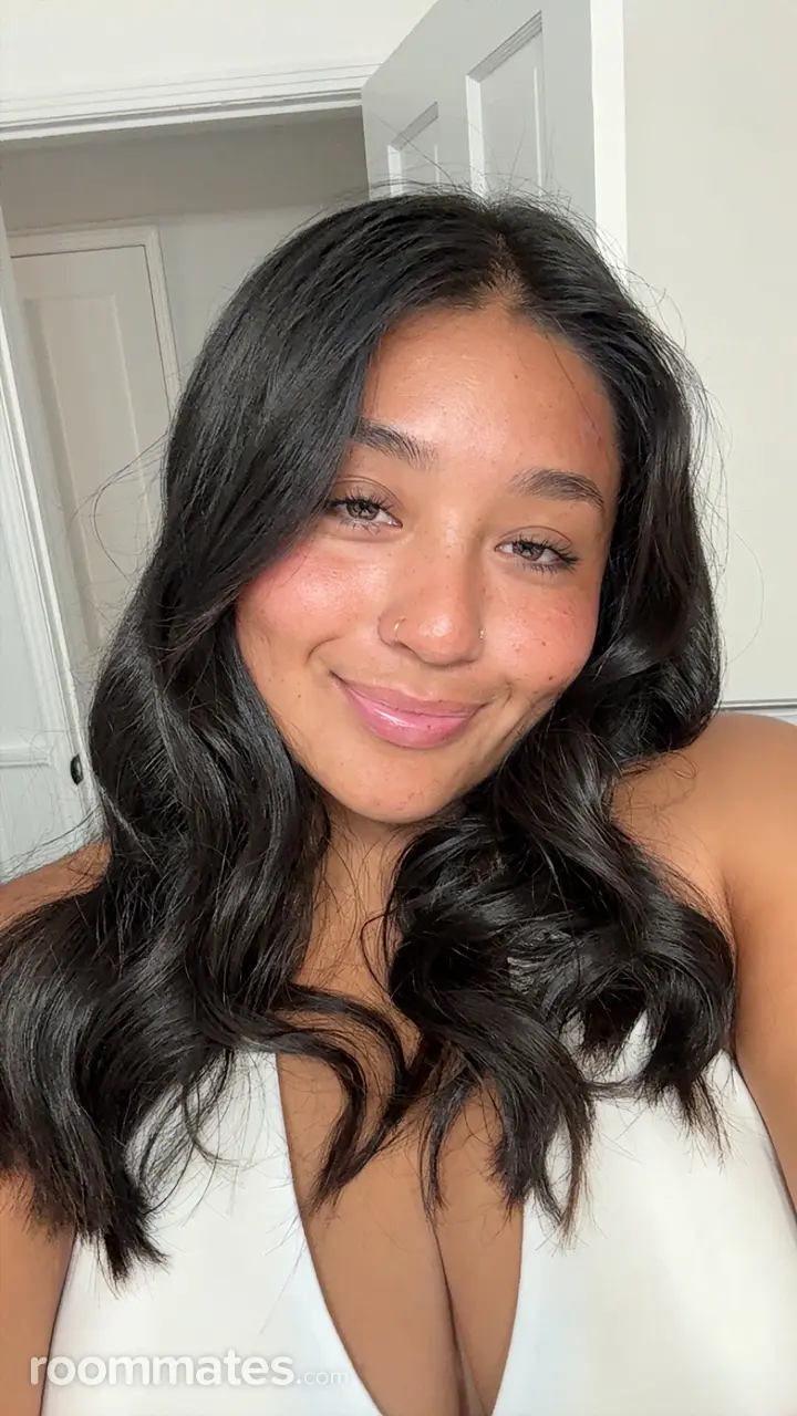 Profile photo 2 of 4
