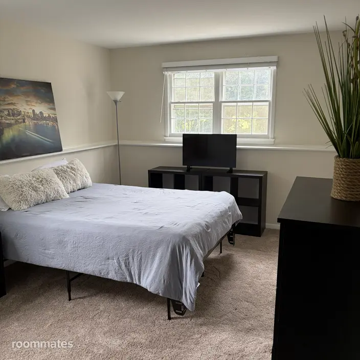 Room for rent in Fairfax, VA $1200, house
