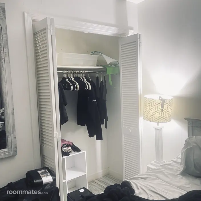 Room for rent in Hilton Head Island, SC $1100, condo