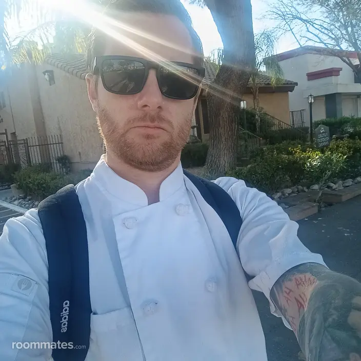 Roommate looking Tucson, AZ, $700