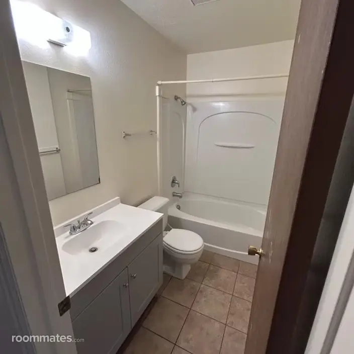Room for rent in Logan, UT $450, apartment