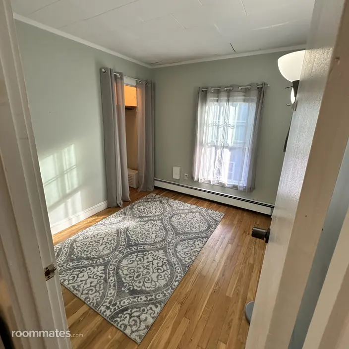Room for rent in Yarmouth, ME $800, other