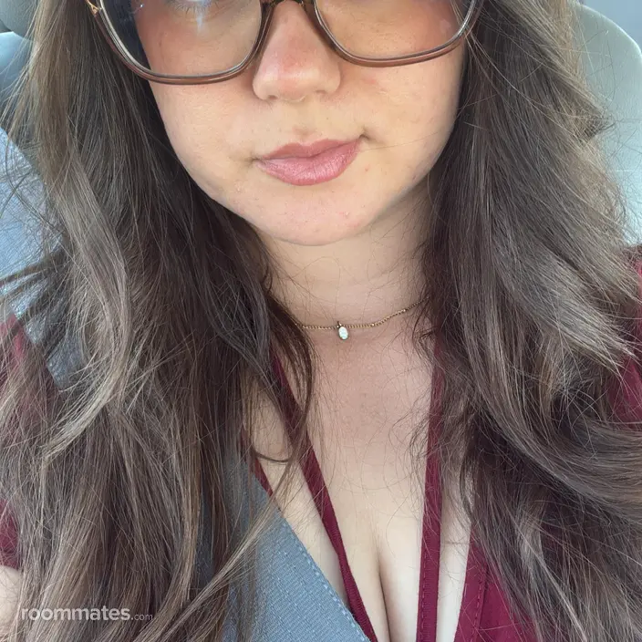 Roommate looking Fresno, CA, $700