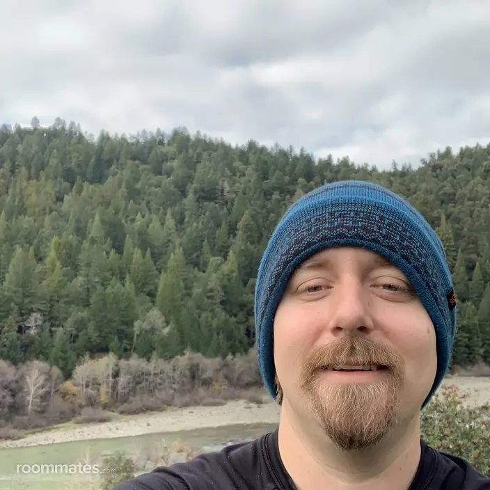 Roommate looking Canoga Park, CA, $1000